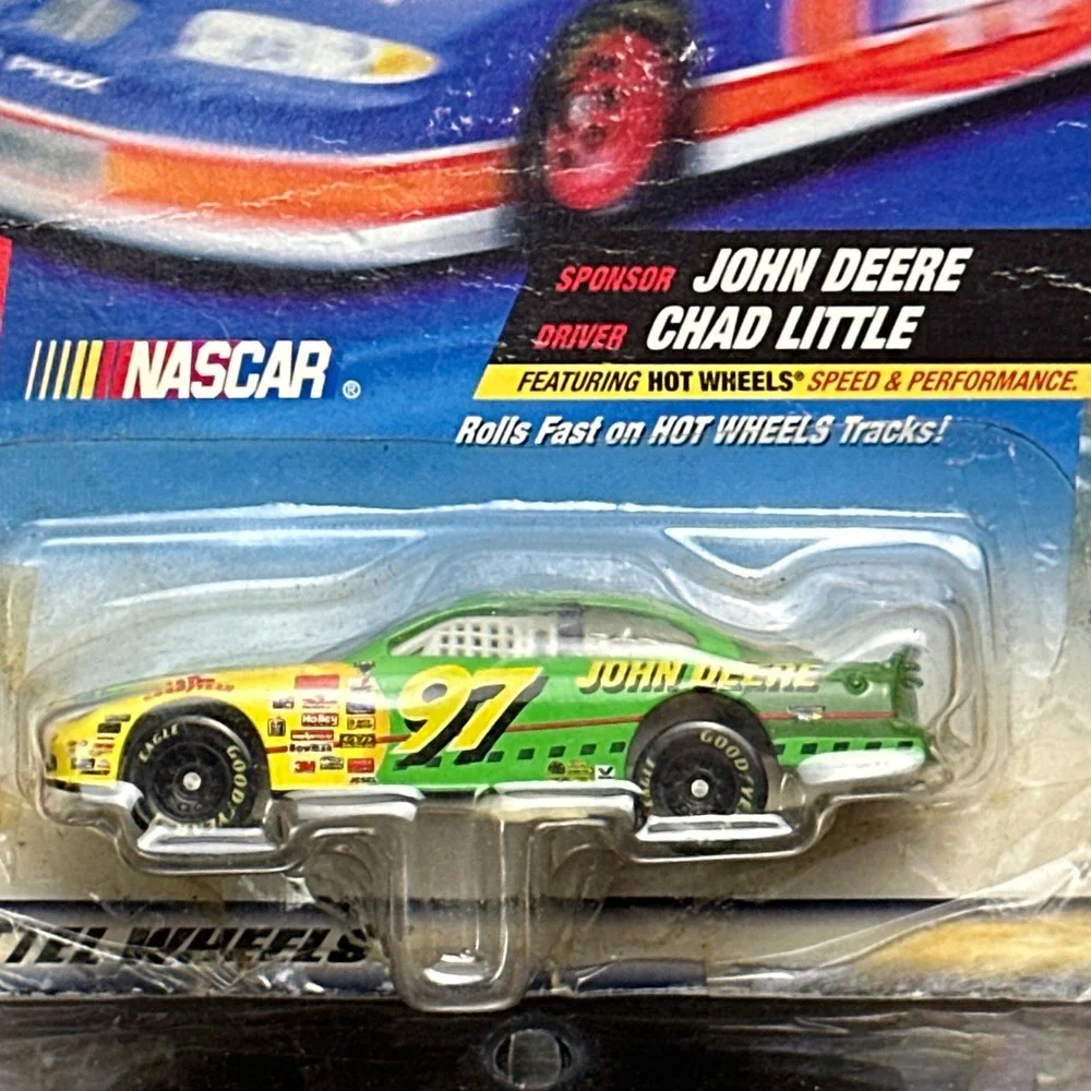 Hot Wheels Pro Racing 1998 NASCAR Chad Little 97 John Deere Ford Taurus 1:64